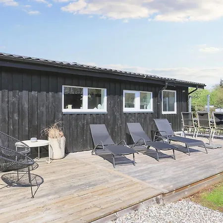 6 Person Holiday Home In Hals-By Traum